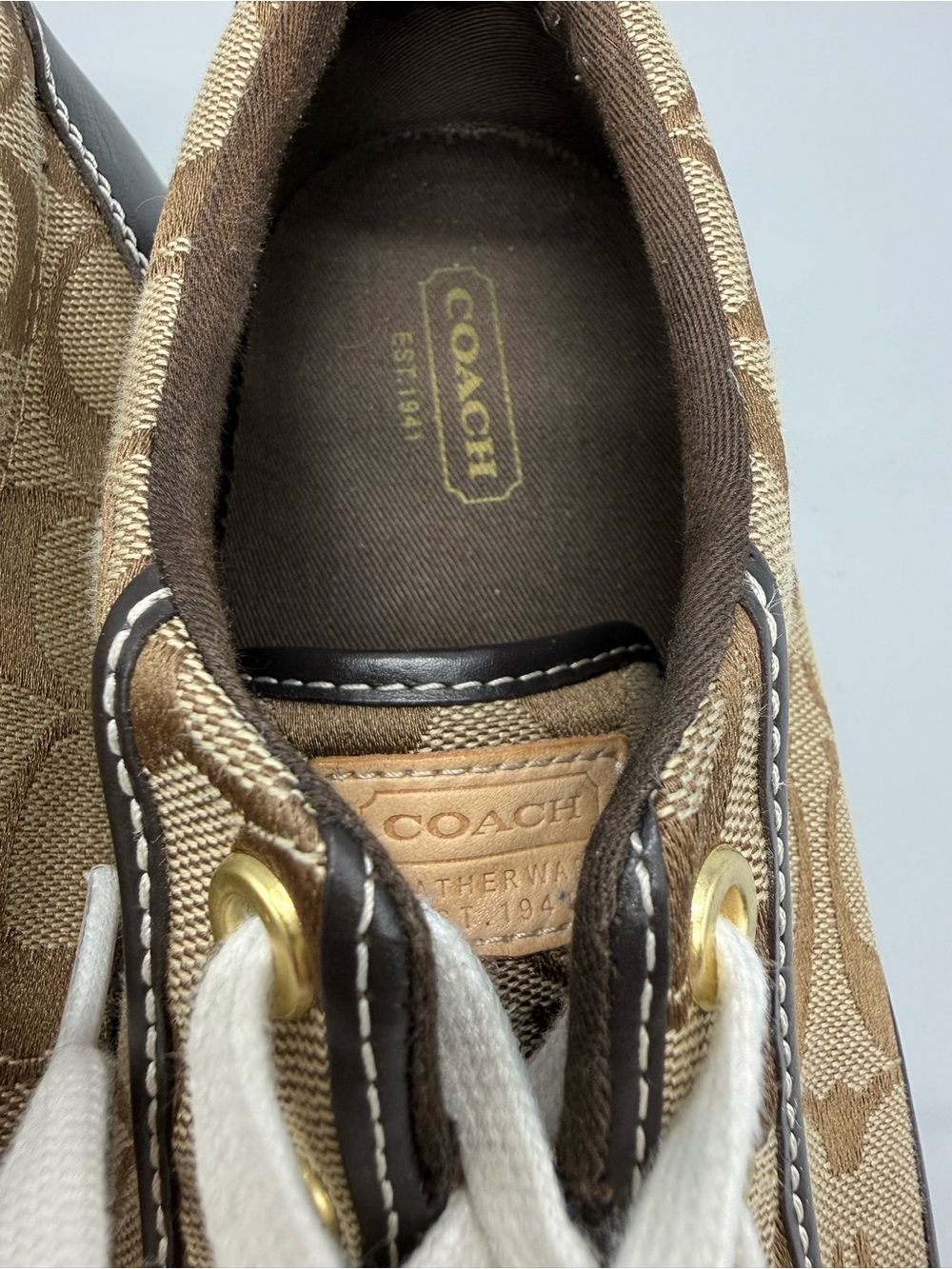 Coach Shoes Womens 6.5 Barrett Signature Sneakers Brown Canvas Low Top Casual - Picture 3 of 10